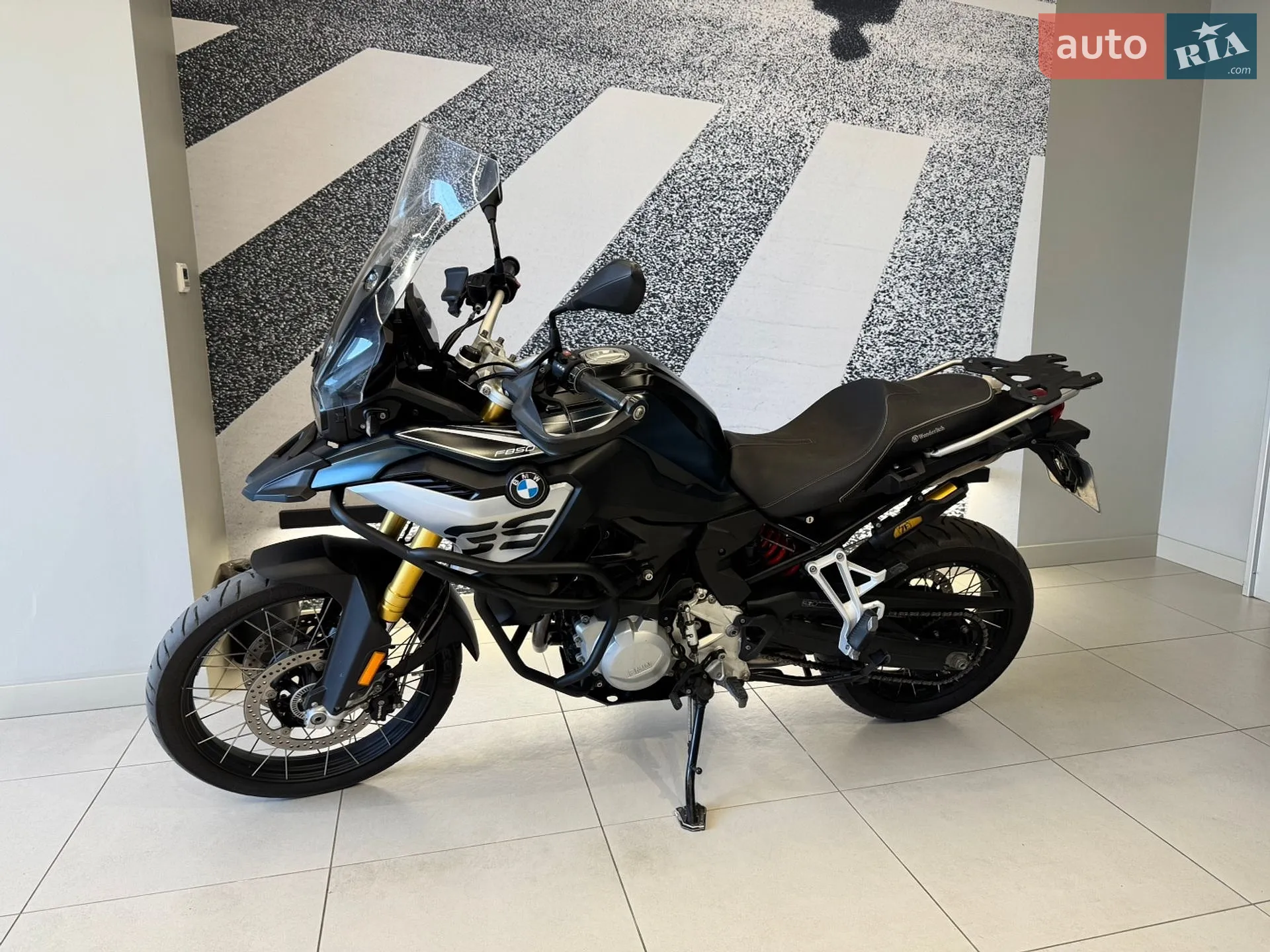 BMW F 850GS 2019 VIN WB10B0901KZ851183 фото оголошення 2 з 29