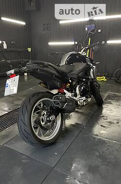 Мотоцикл Без обтекателей (Naked bike) BMW F 900R 2020 в Киеве