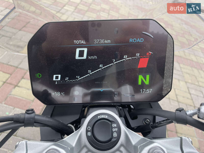 Мотоцикл Без обтекателей (Naked bike) BMW F 900R 2024 в Калуше