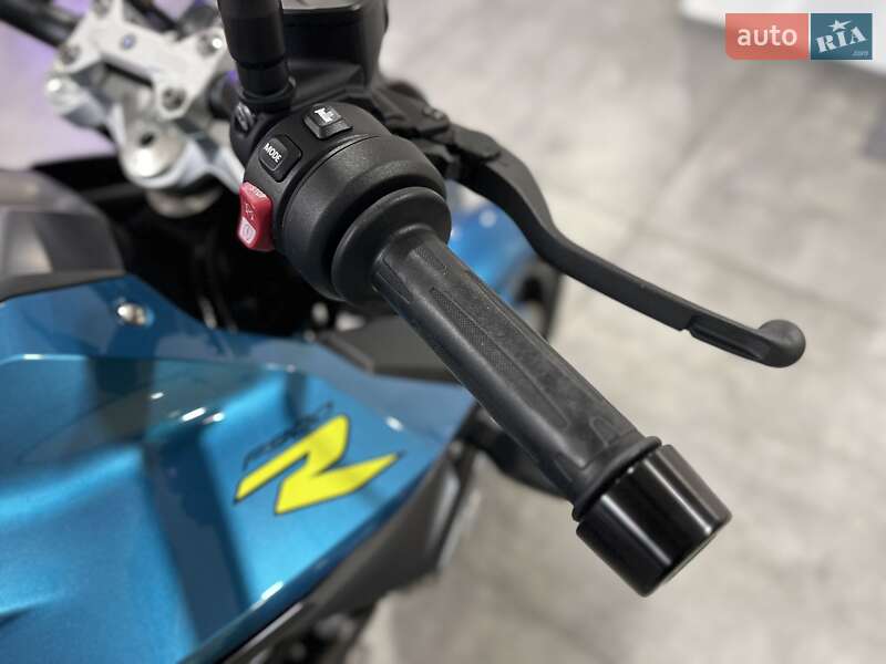 Мотоцикл Без обтікачів (Naked bike) BMW F 900R 2025 в Києві фото 16 Мотоцикл Без обтікачів (Naked bike) BMW F 900R 2025 в Києві