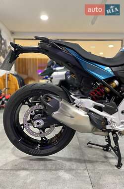 Мотоцикл Без обтекателей (Naked bike) BMW F 900R 2025 в 
