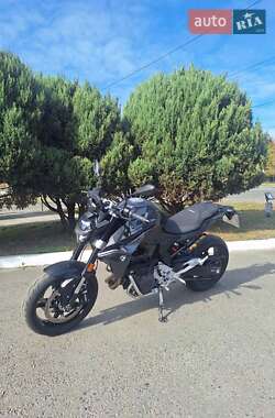 Мотоцикл Без обтекателей (Naked bike) BMW F 900R 2025 в 