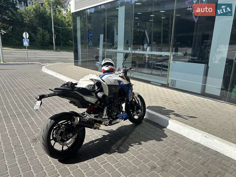 Мотоцикл Без обтекателей (Naked bike) BMW F 900R 2022 в Киеве фото Мотоцикл Без обтекателей (Naked bike) BMW F 900R 2022 в Киеве