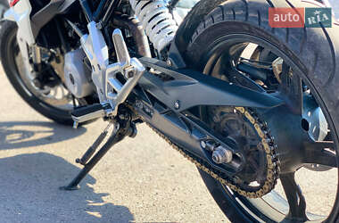 Мотоцикл Спорт-туризм BMW G 310R 2018 в 