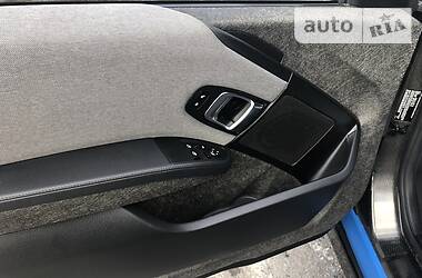 Хетчбек BMW I3 2017 в 