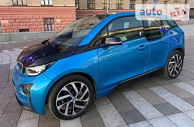 Хетчбек BMW I3 2017 в 