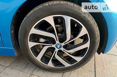 Хетчбек BMW I3 2017 в 