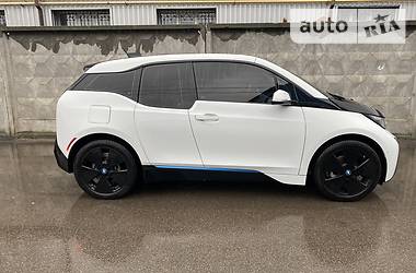 Хетчбек BMW I3 2015 в 