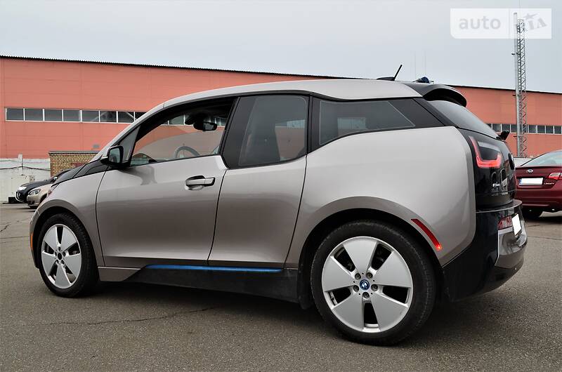 Хэтчбек BMW I3 2014 в Киеве