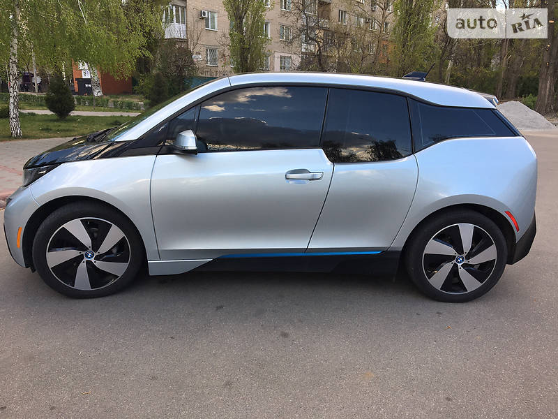 BMW I3