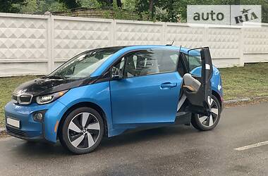 Хетчбек BMW I3 2017 в 