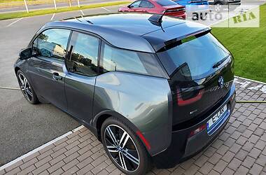 Хетчбек BMW I3 2017 в 
