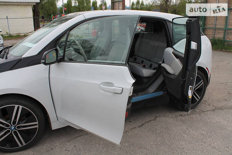 Хэтчбек BMW I3 2015 в Харькове
