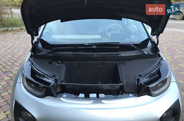 Хетчбек BMW I3 2015 в 