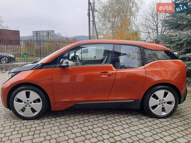 Хэтчбек BMW I3 2015 в Сваляве