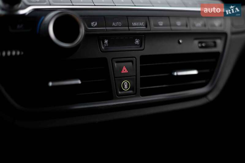 Хетчбек BMW I3 2016 в Самборі