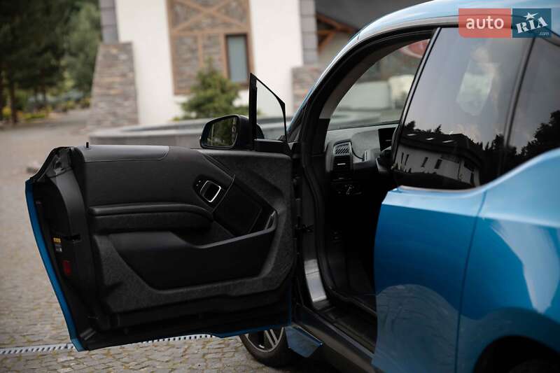 Хетчбек BMW I3 2016 в Самборі