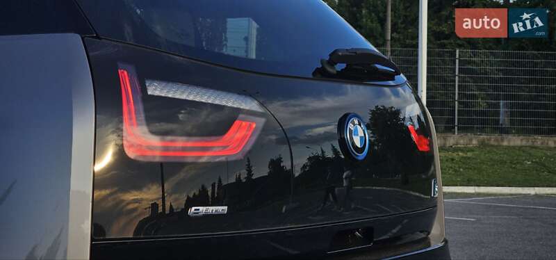 Хэтчбек BMW I3 2015 в Житомире