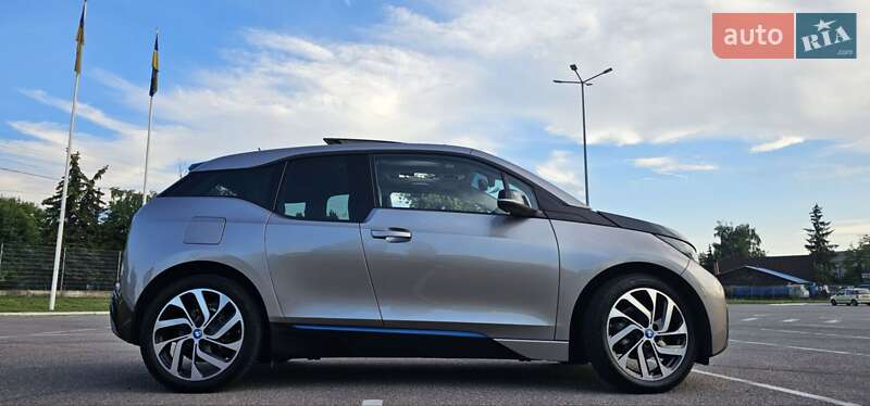 Хэтчбек BMW I3 2015 в Житомире