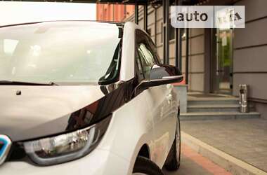 Хэтчбек BMW I3 2017 в 