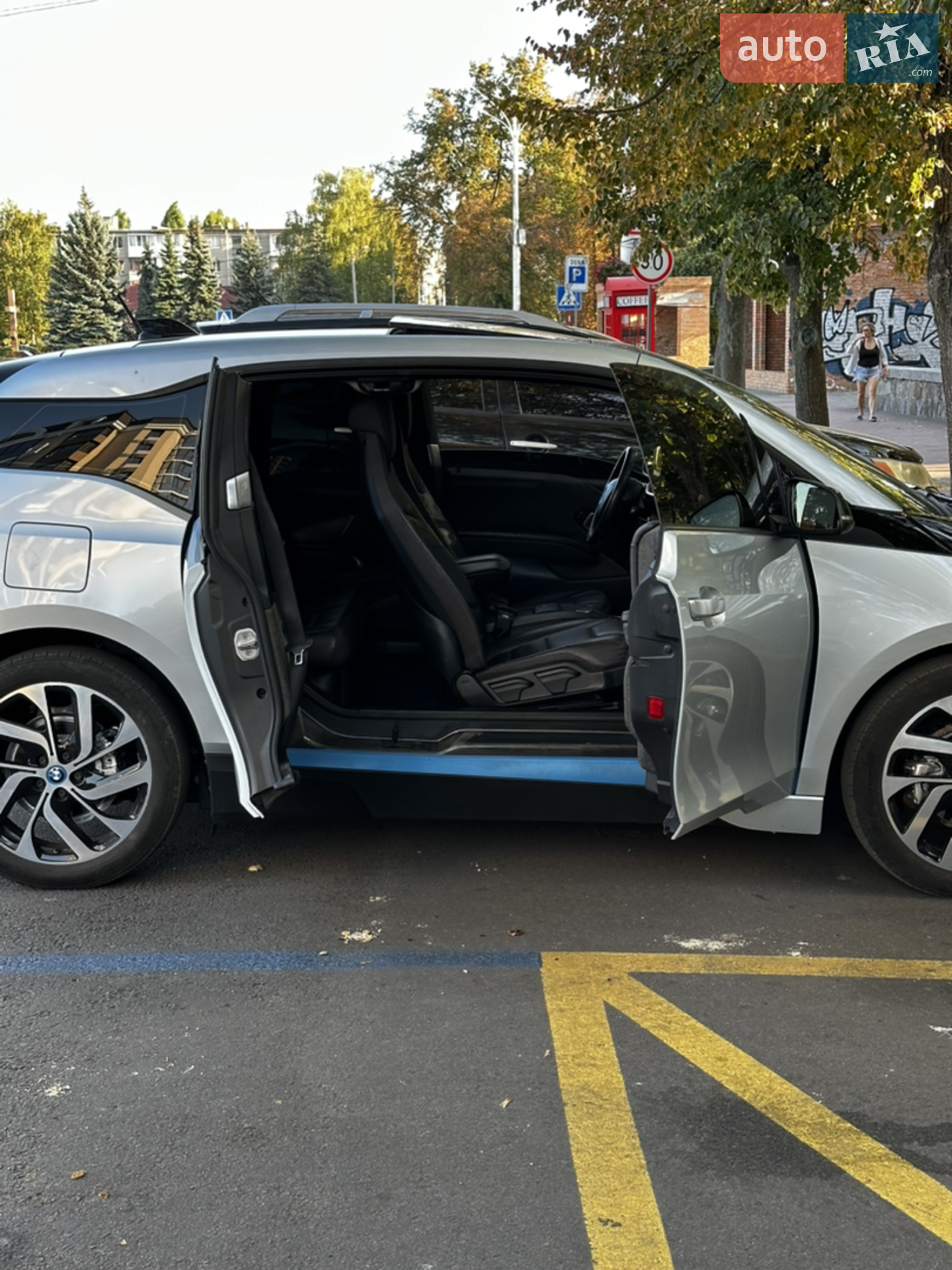 2015 BMW i3 - мініатюра 14