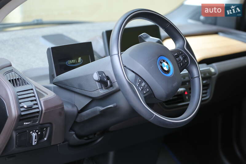 Хэтчбек BMW I3 2014 в Ужгороде