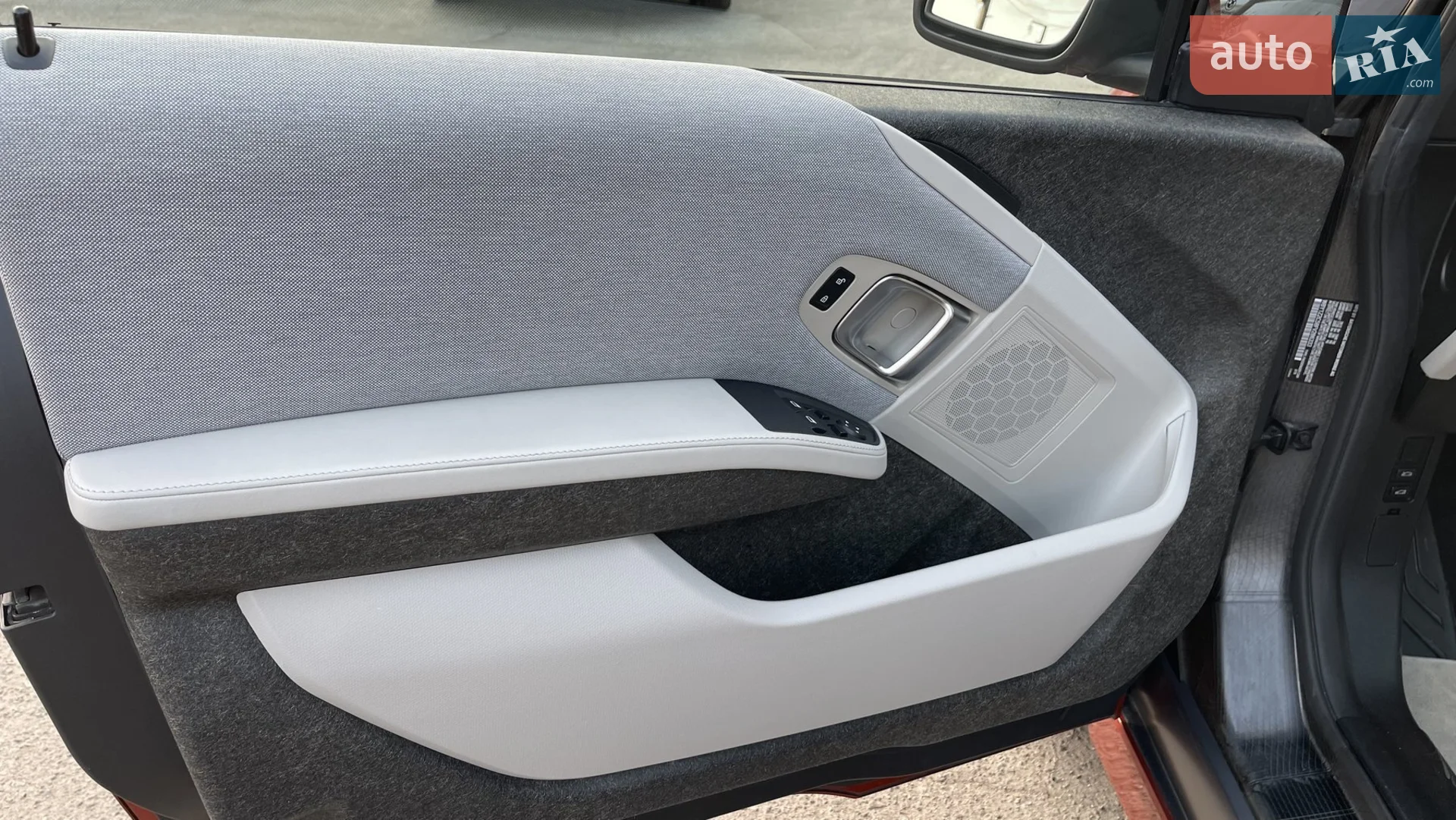 2015 BMW i3 - мініатюра 13