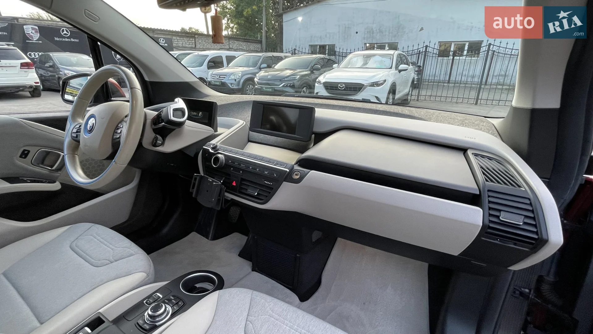 2015 BMW i3 - мініатюра 21