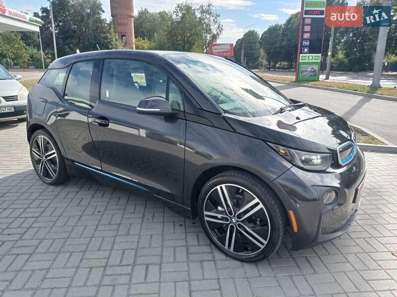 Хэтчбек BMW I3 2015 в Житомире