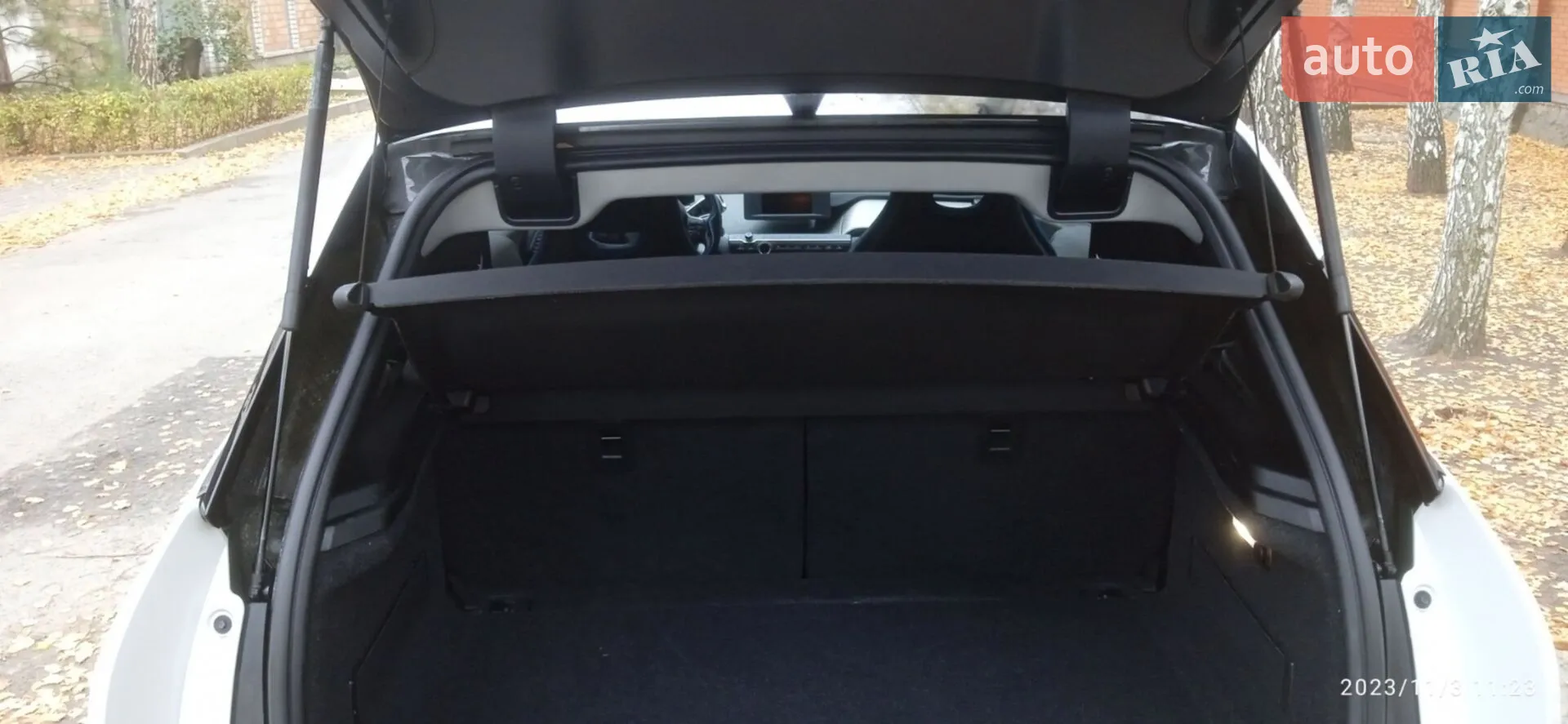 2017 BMW i3 - мініатюра 14