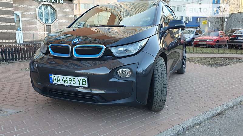 Хэтчбек BMW I3 2015 в Киеве