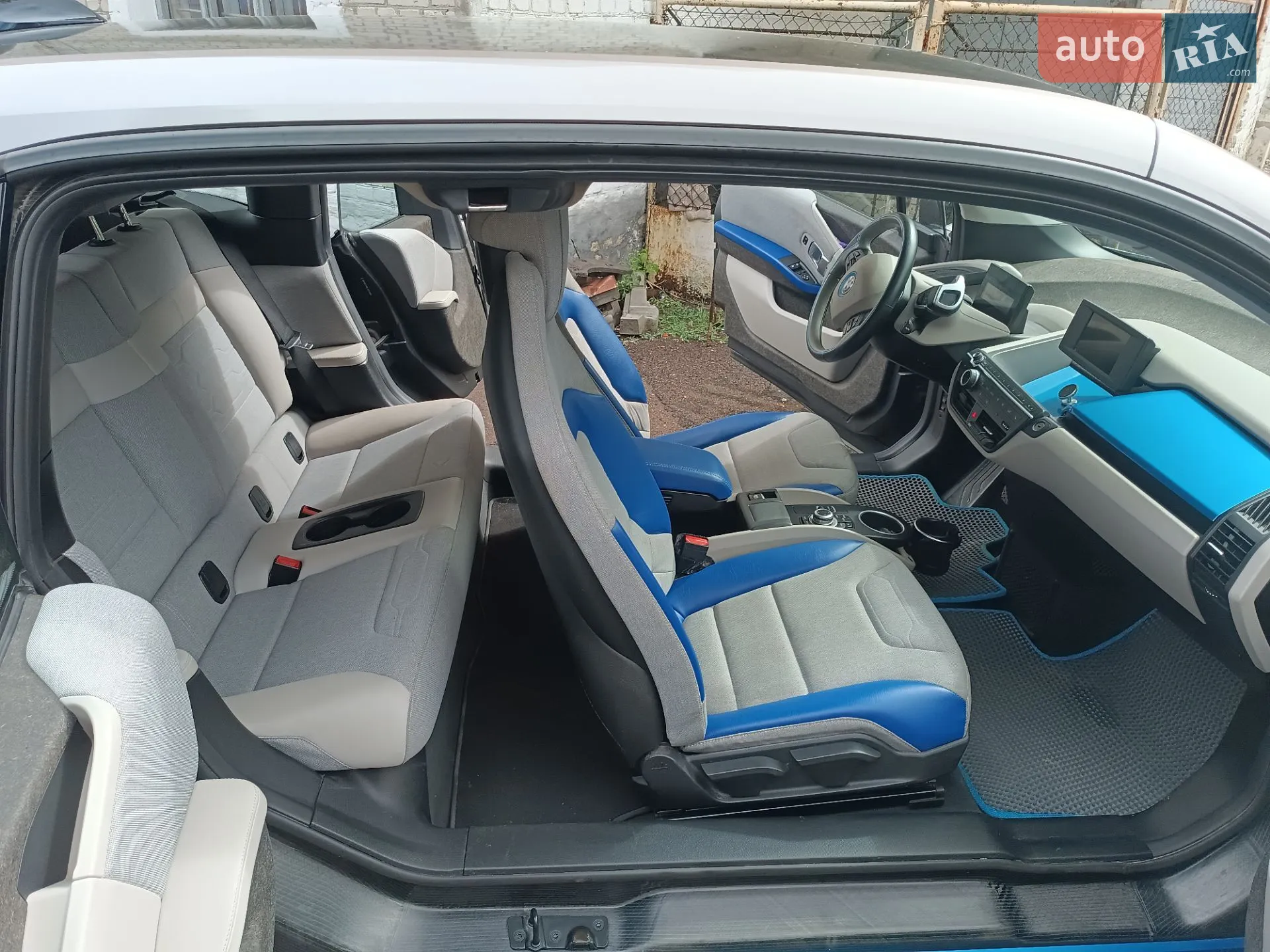 2015 BMW i3 - мініатюра 16