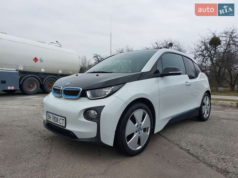Хэтчбек BMW I3 2015 в Киеве