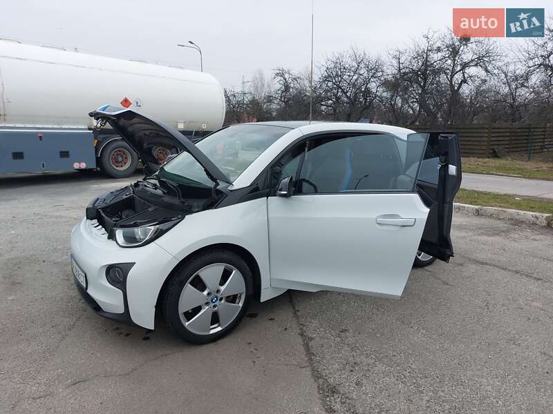 Хэтчбек BMW I3 2015 в Киеве