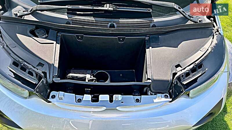 Хэтчбек BMW I3 2015 в Одессе