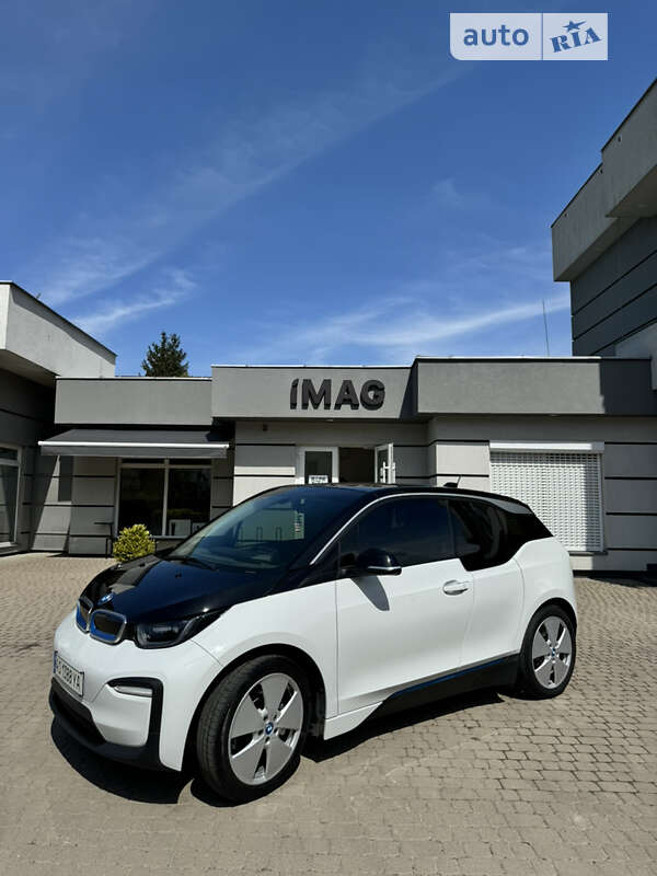 Хэтчбек BMW I3 2020 в Хусте