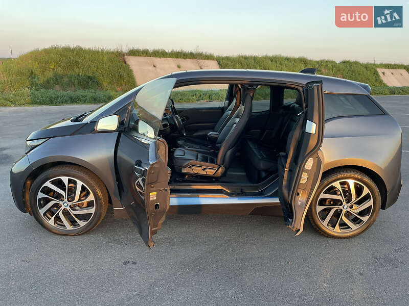 Хэтчбек BMW I3 2017 в Киеве