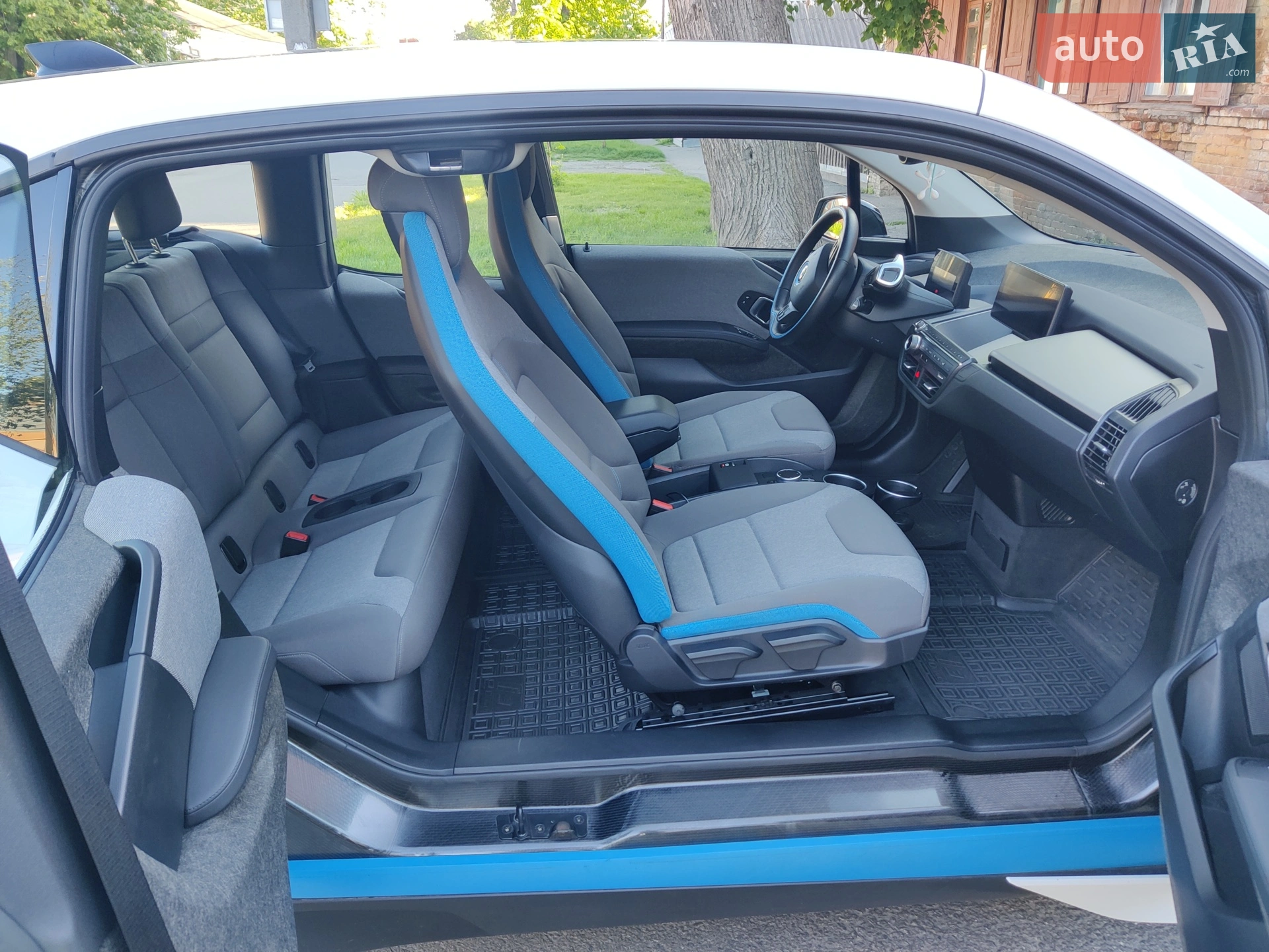 2017 BMW i3 - мініатюра 8