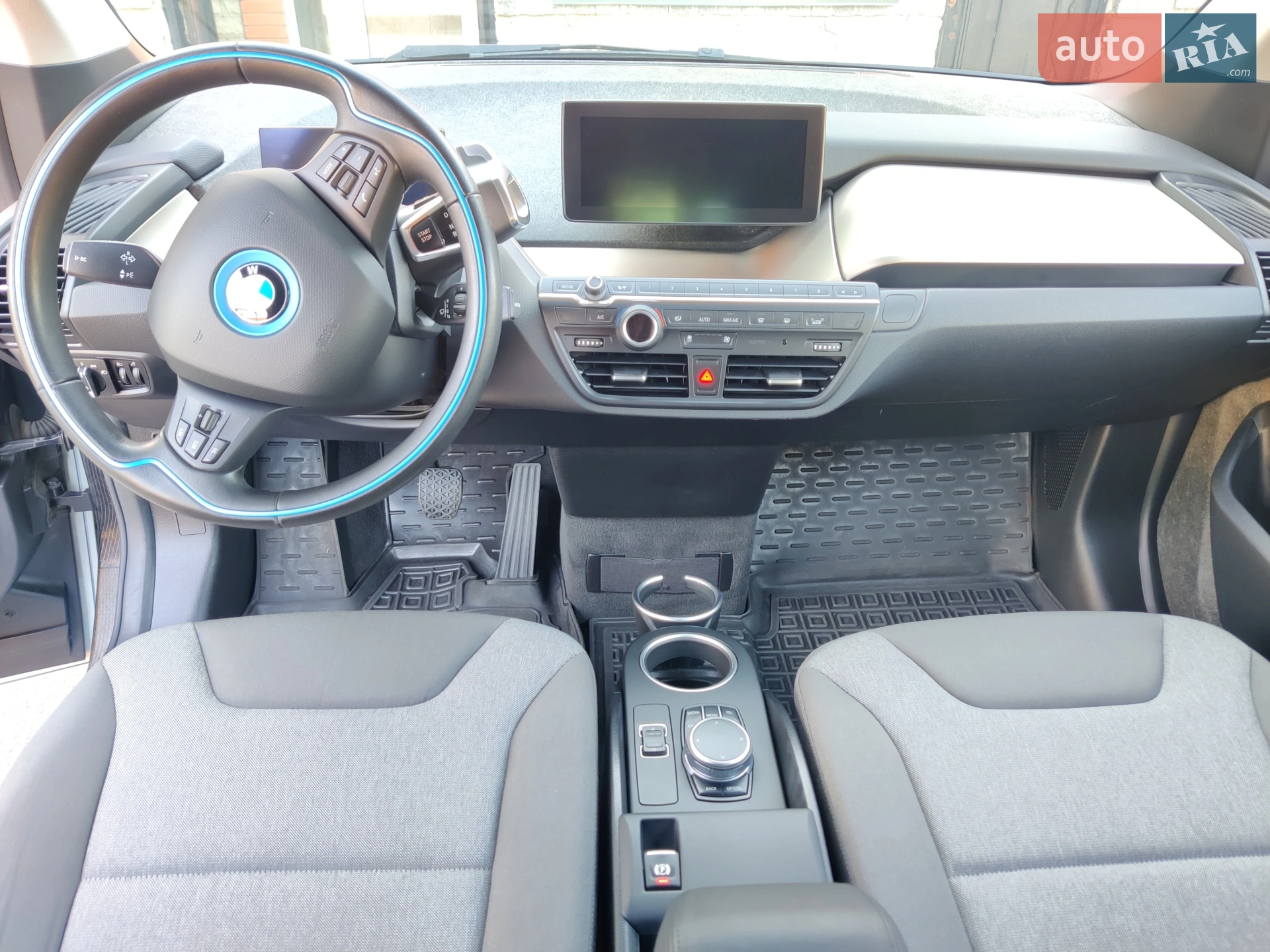 2017 BMW i3 - мініатюра 14
