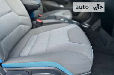 Хетчбек BMW I3 2019 в 
