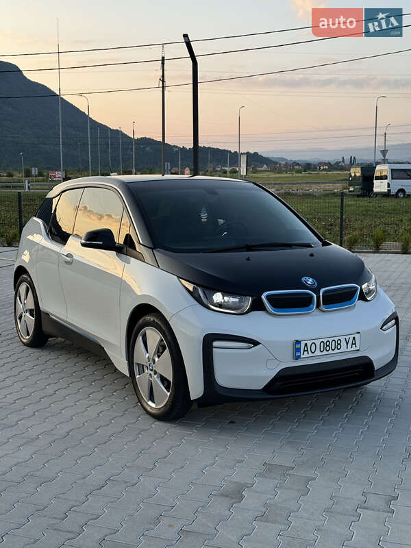 Хэтчбек BMW I3 2020 в Хусте