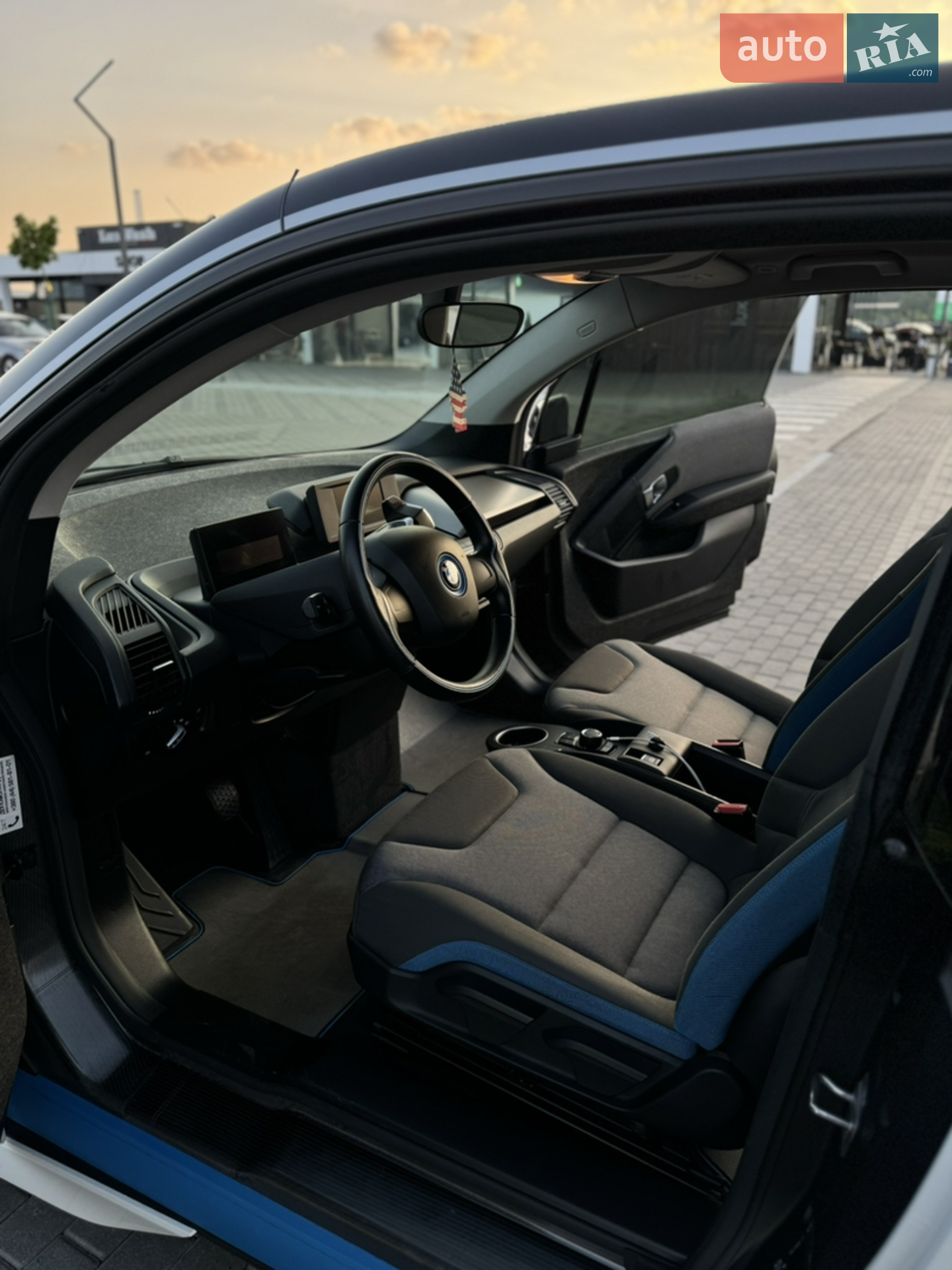 2020 BMW i3 - мініатюра 10