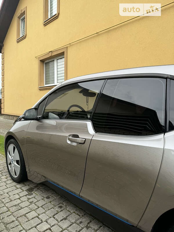 Хэтчбек BMW I3 2015 в Львове фото 6 Хэтчбек BMW I3 2015 в Львове