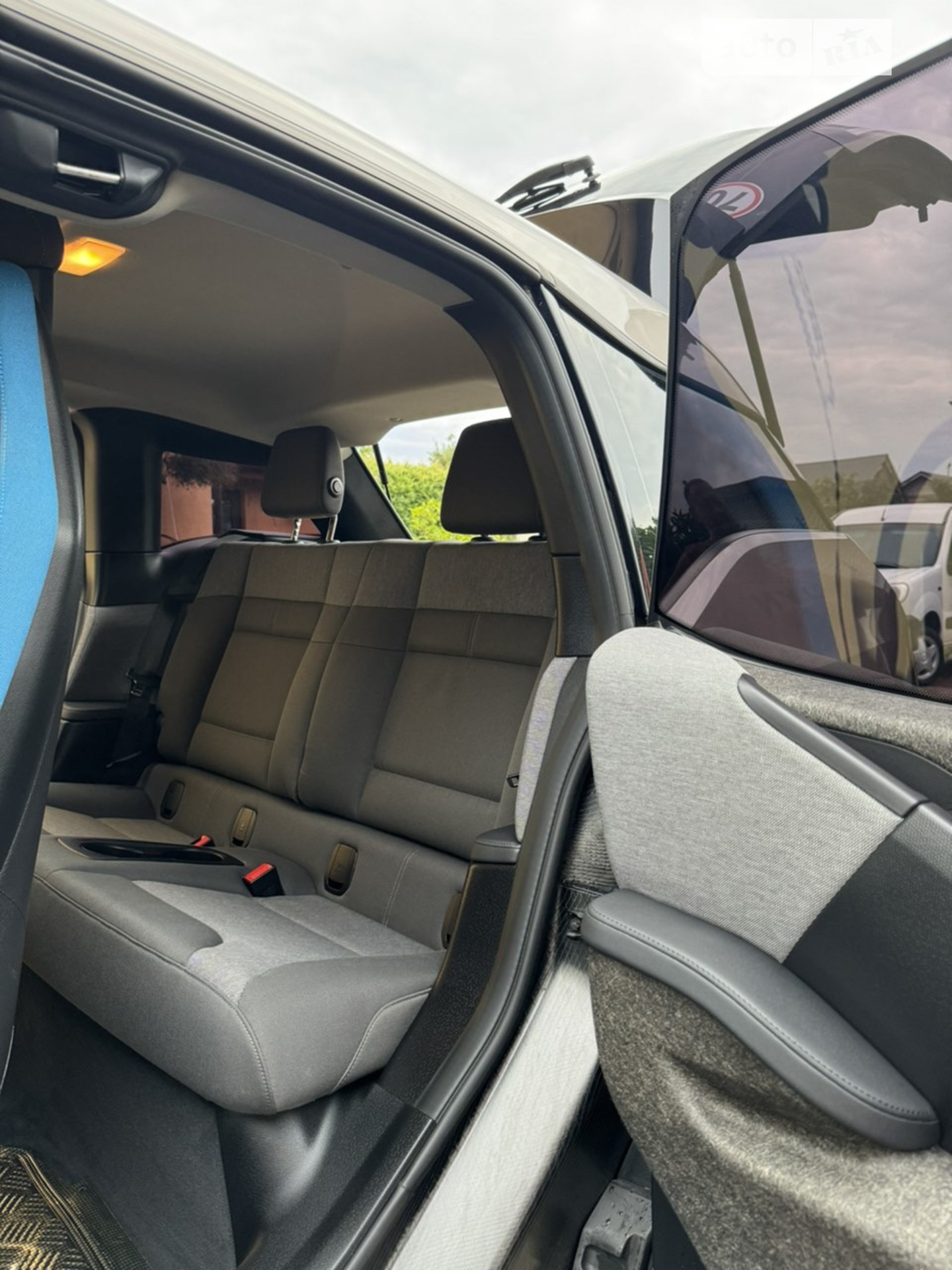 2015 BMW i3 - мініатюра 15