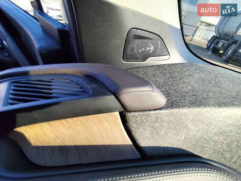 Хэтчбек BMW I3 2016 в Киеве фото 48 Хэтчбек BMW I3 2016 в Киеве