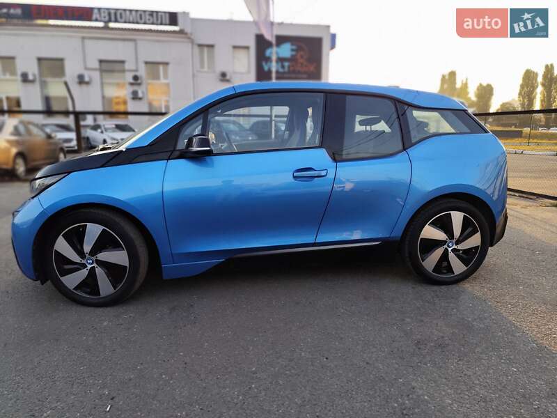Хэтчбек BMW I3 2016 в Киеве
