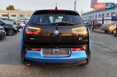 Хэтчбек BMW I3 2016 в 