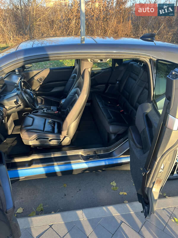 Хэтчбек BMW I3 2016 в Василькове