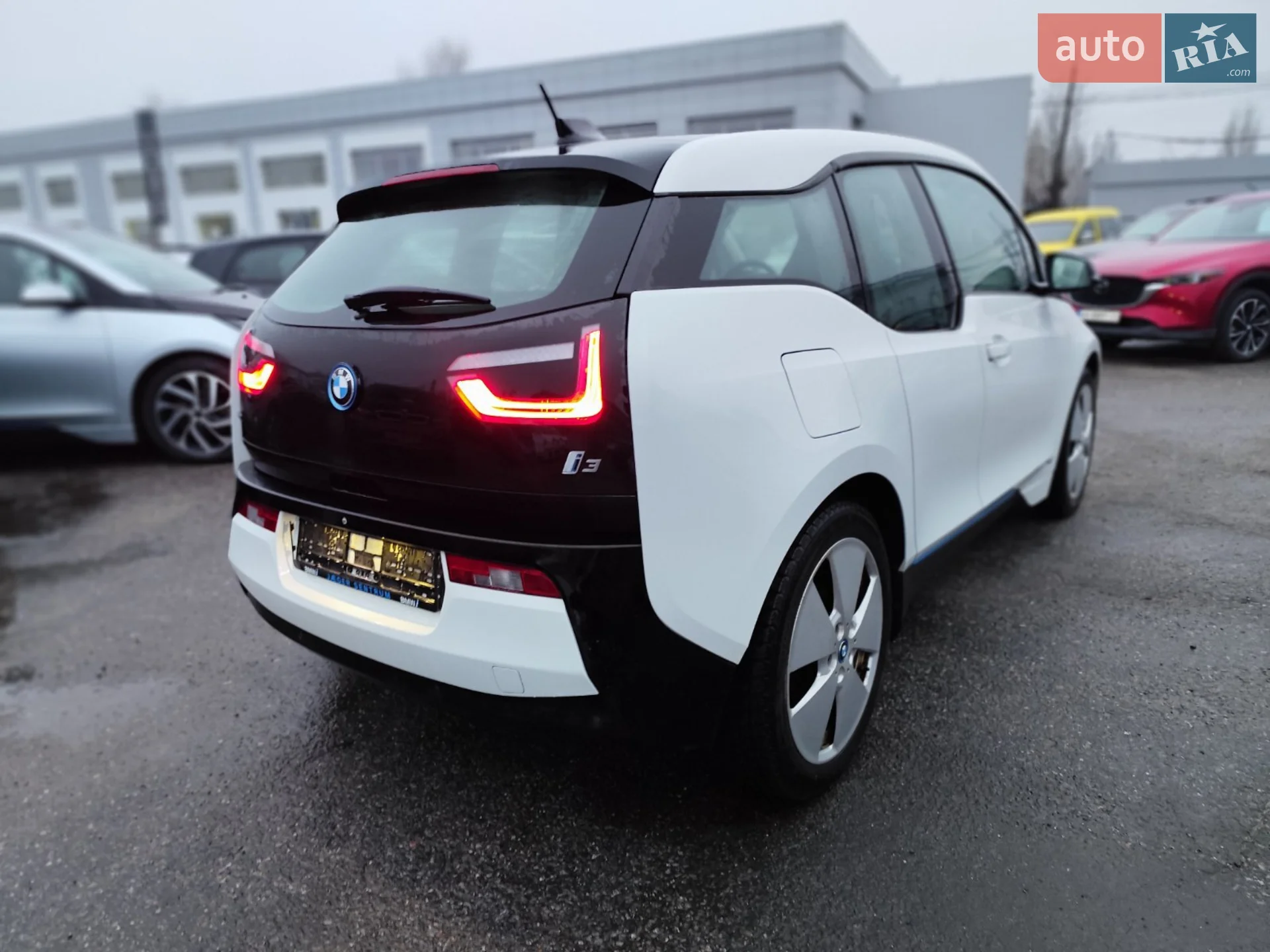 2015 BMW i3 - мініатюра 15