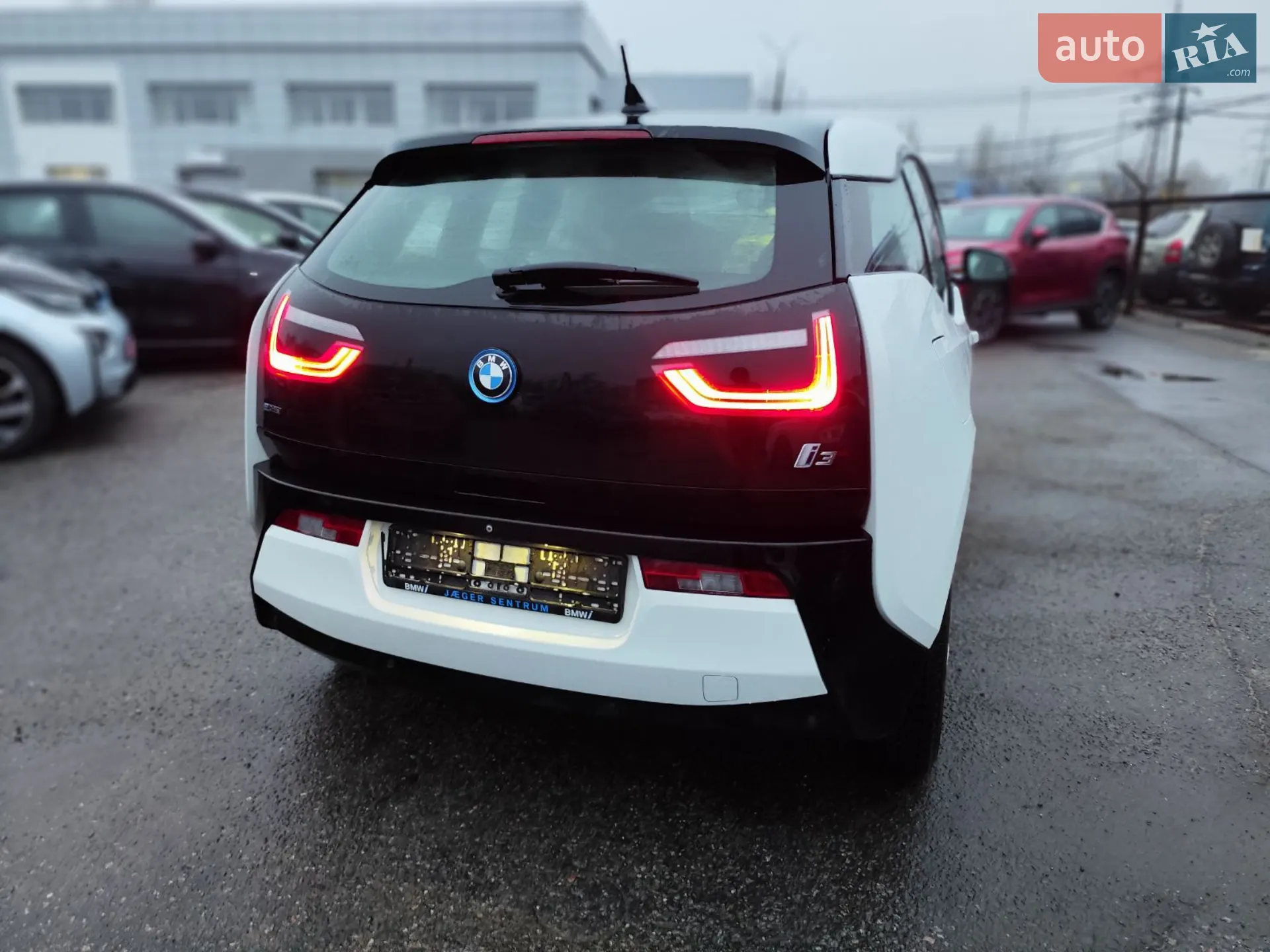 2015 BMW i3 - мініатюра 16